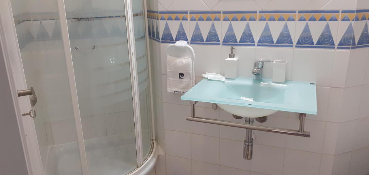 Lovely New House - Guests Apartments Олян Екстер'єр фото