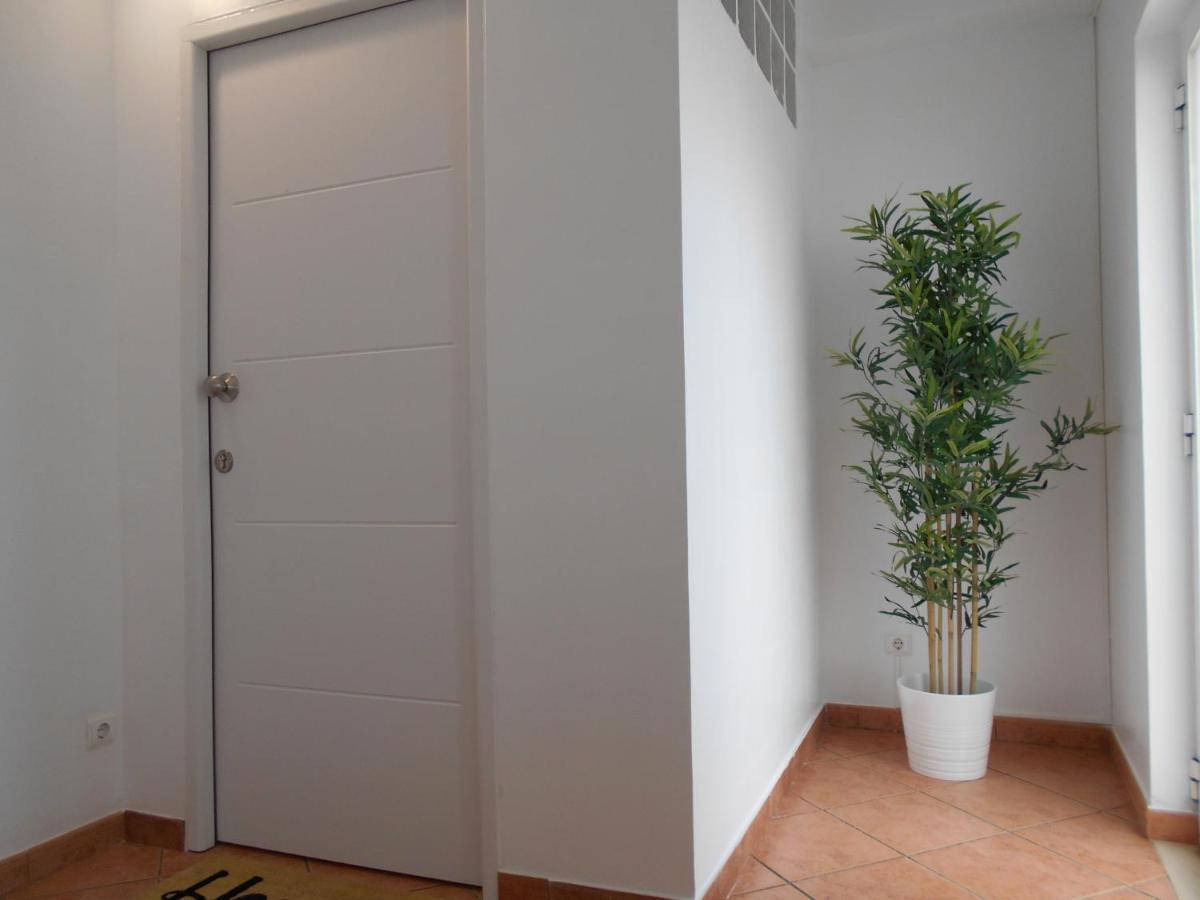 Lovely New House - Guests Apartments Олян Екстер'єр фото